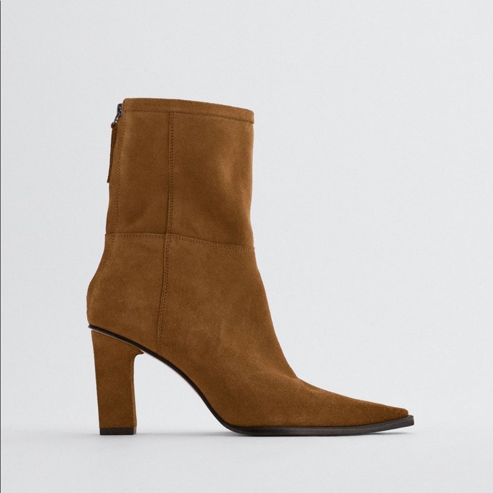 Zara booties- BRAND NEW- out of stock at zara